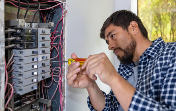 Best Affordable Emergency Electrician  in Genoa, OH